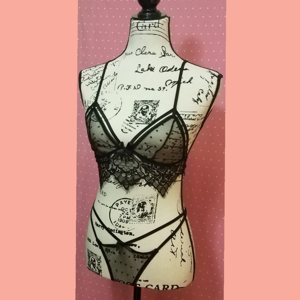 Lingirie set by Leg Avenue ♡